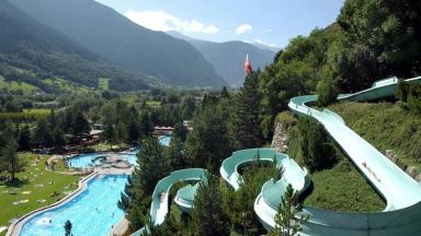 Spectacular water slide in the Brigerbad in Valais