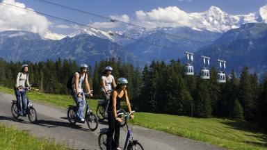Scooter fun on the Niederhorn with the whole family